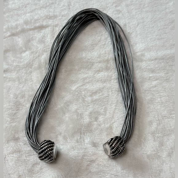 Gray and sterling silver necklace.  Made in Israel. - Picture 9 of 14